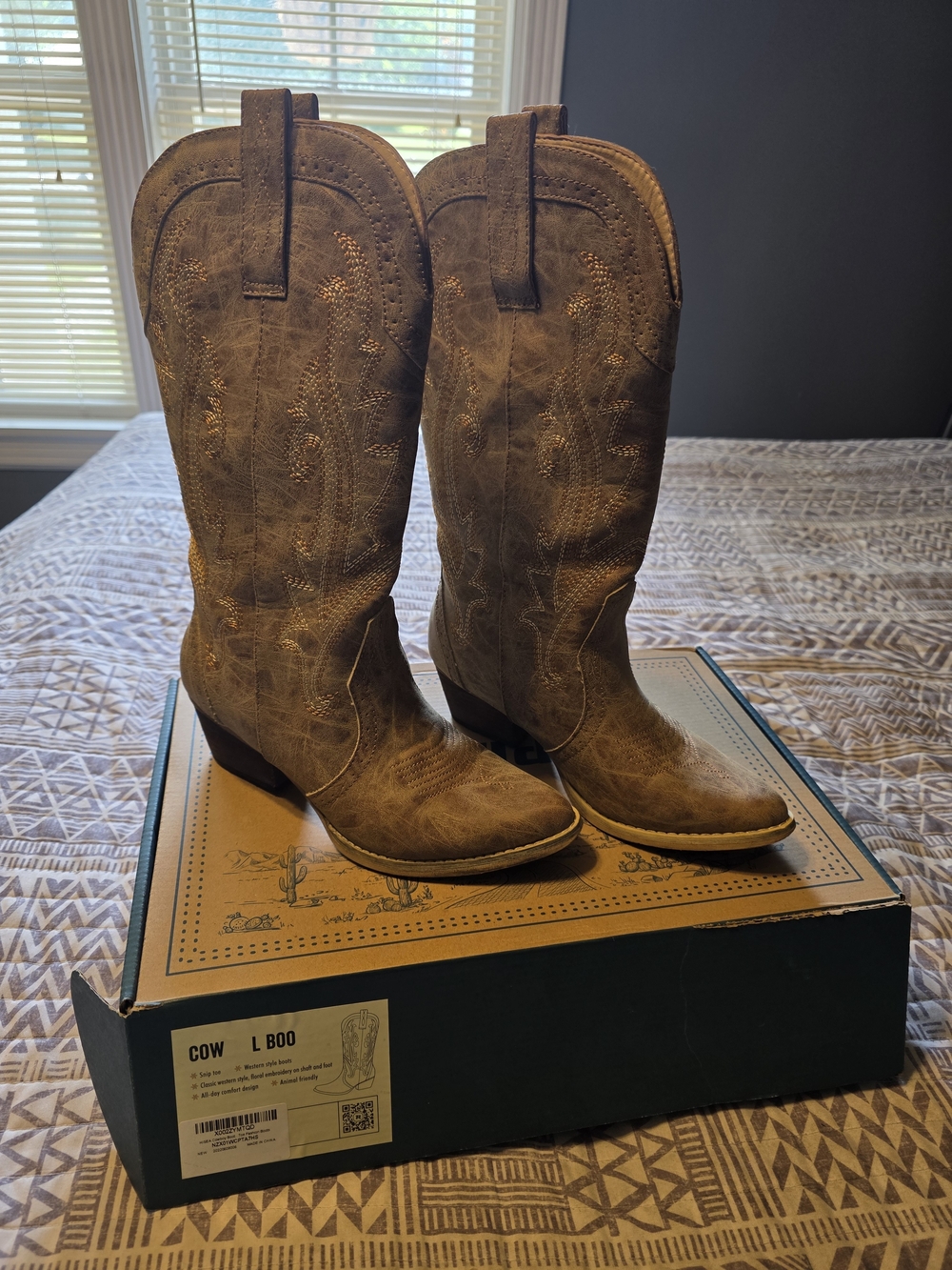Western-Stitched Women's Brown Cowboy Heeled Boots